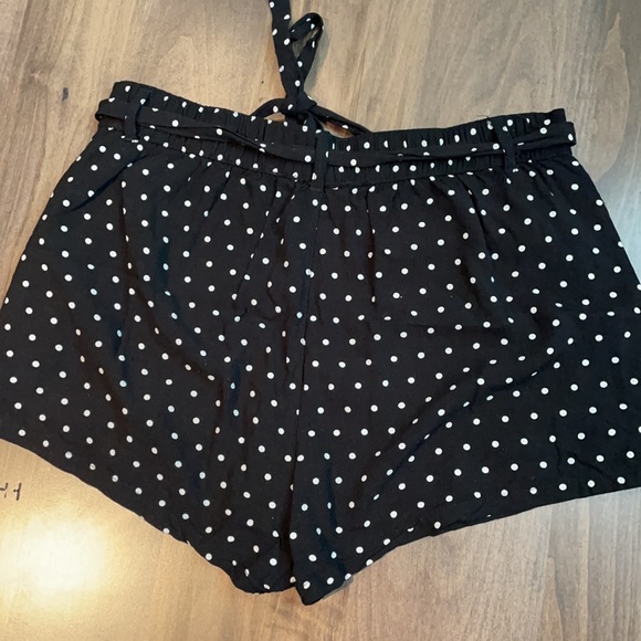 Bluenotes polka dot belted shorts - Picture 4 of 5